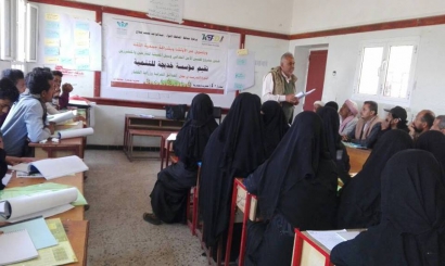 مؤسسة خديجة تدرب1000 شخص في مجال الحدائق المنزليه – مديريه مذيخره – محافظة إب